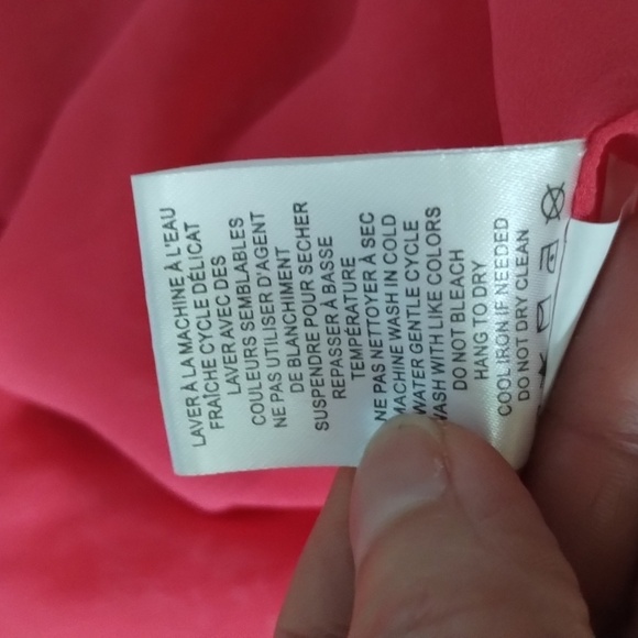 Joie pink w/white floral print flutter sheer sleeve, lined flowy blouse medium - Picture 8 of 9